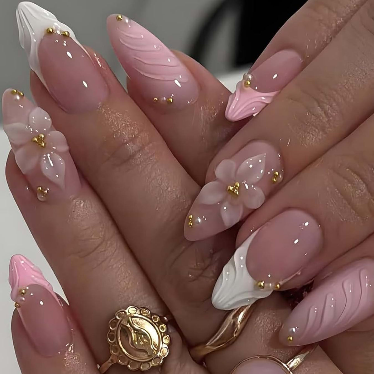 Pink French Tips flower press on nails